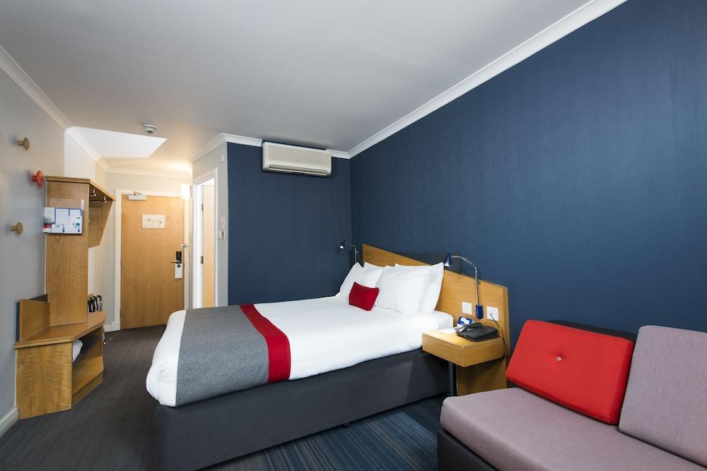 Holiday Inn Express Stirling, An Ihg Hotel Bagian luar foto