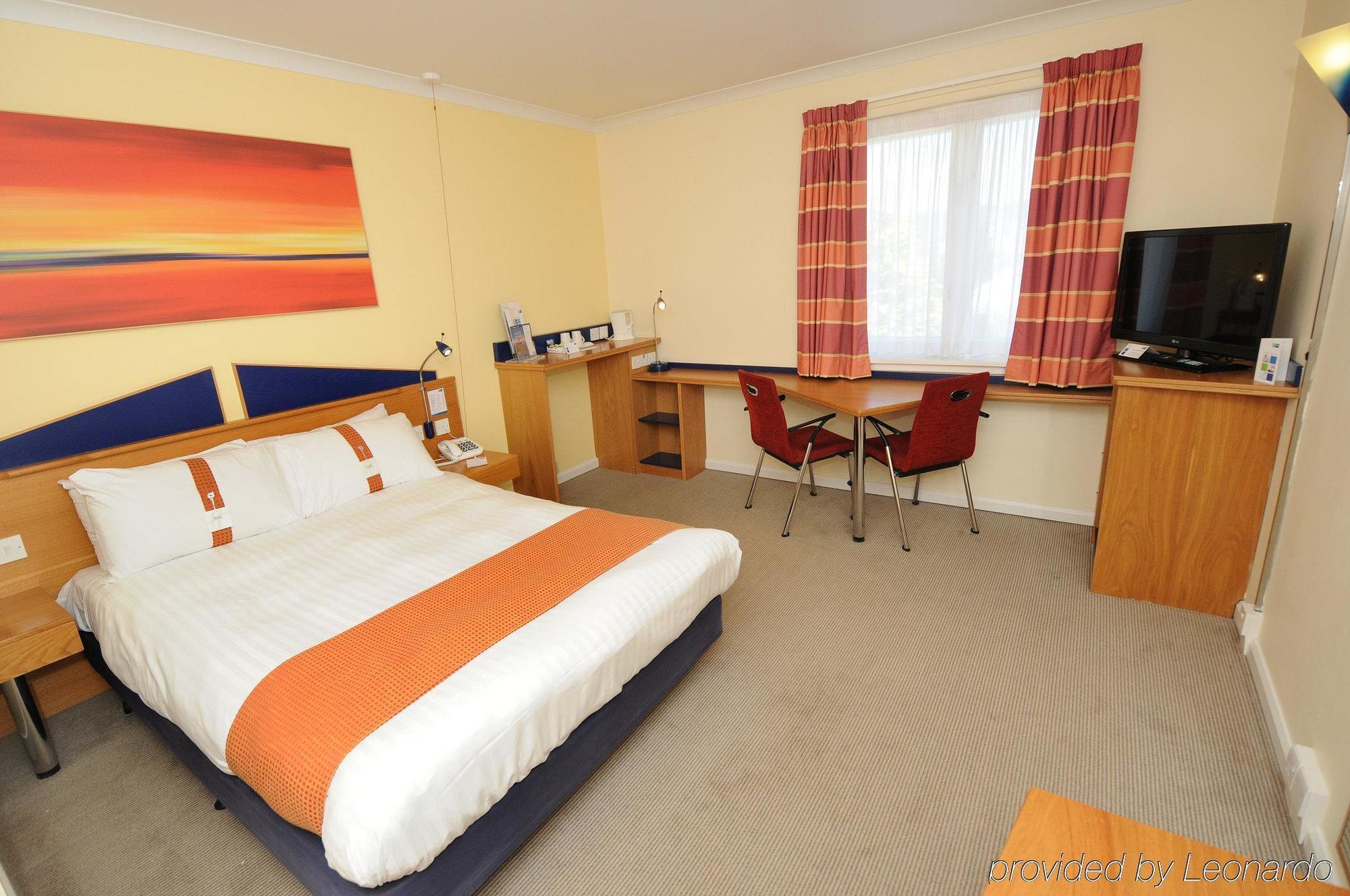 Holiday Inn Express Stirling, An Ihg Hotel Bagian luar foto