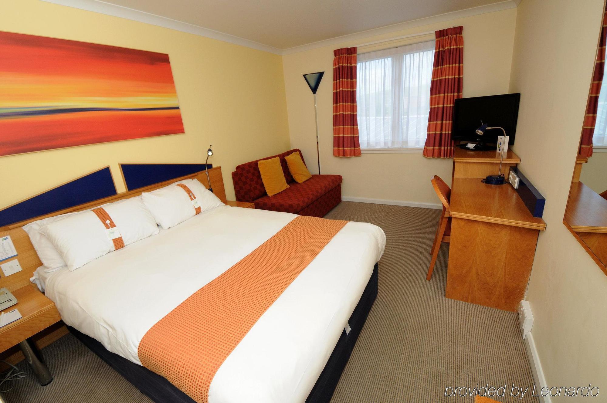Holiday Inn Express Stirling, An Ihg Hotel Bagian luar foto