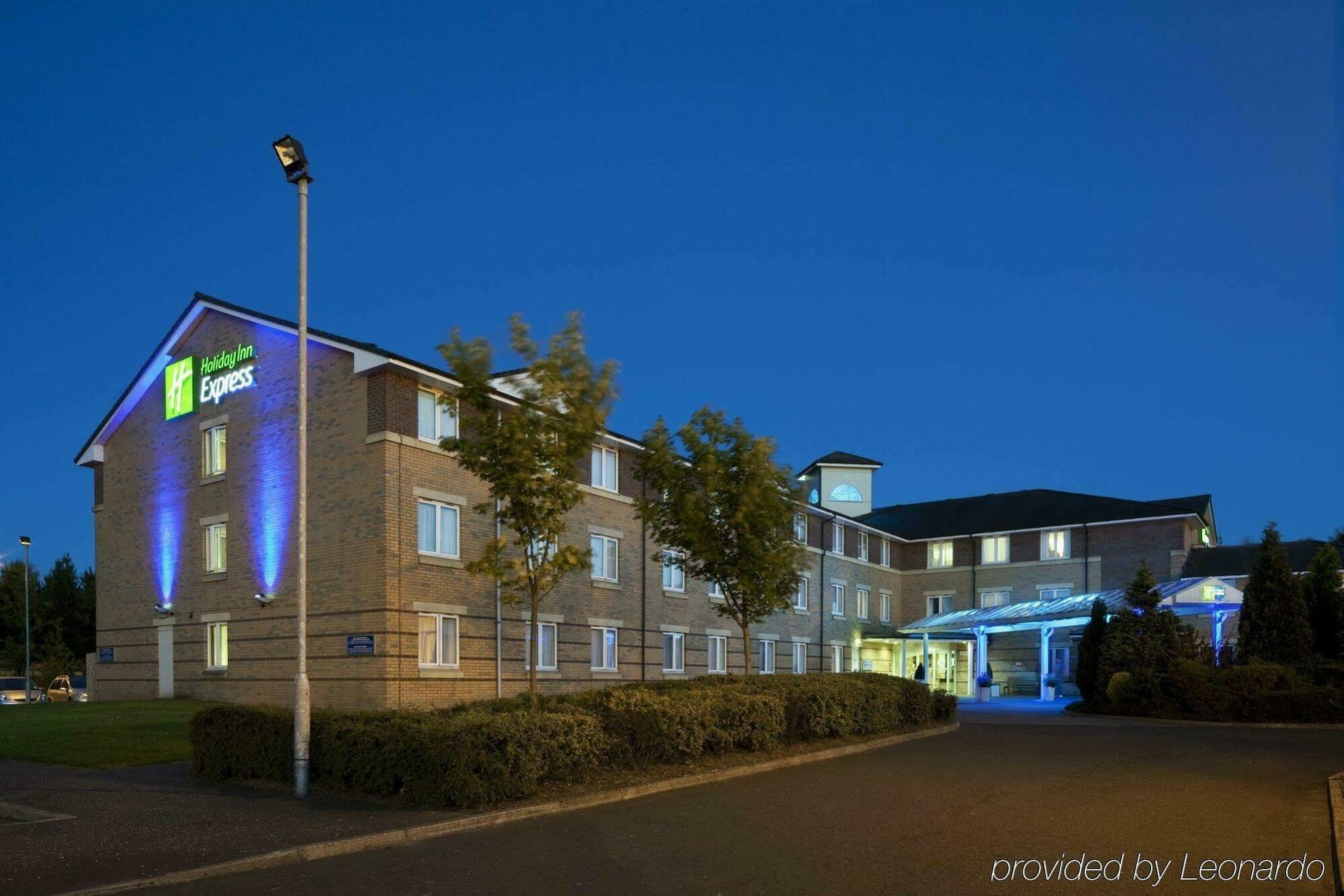 Holiday Inn Express Stirling, An Ihg Hotel Bagian luar foto